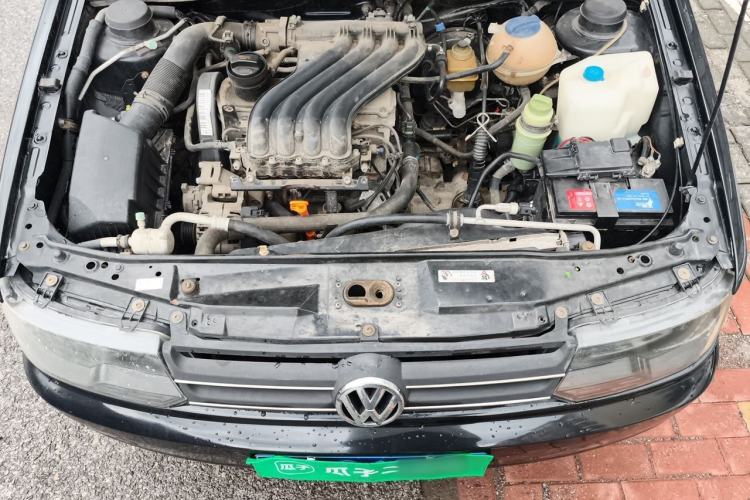 Used Volkswagen Jetta 2012 1.6L Commemorative Edition Engine Bay