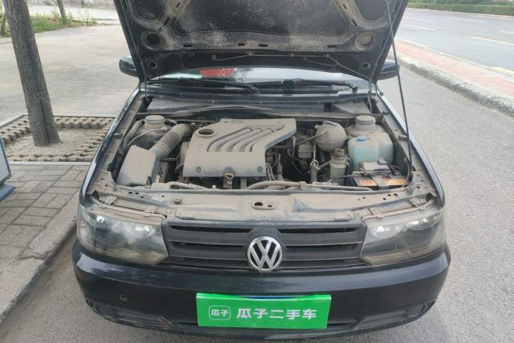 Used Volkswagen Jetta 2012 1.6L Collector's Edition Engine Bay
