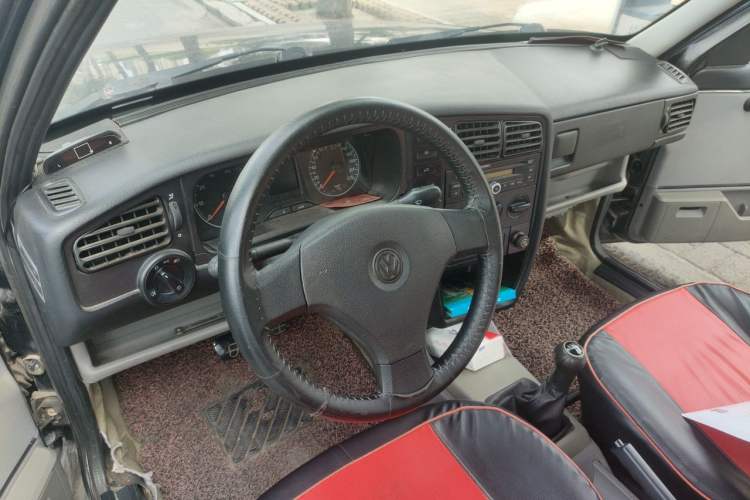 Used Volkswagen Jetta 2012 1.6L Collector's Edition Steering Wheel