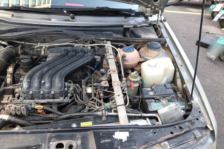Used Volkswagen Jetta 2012 1.6L Collector's Edition Engine Bay Left