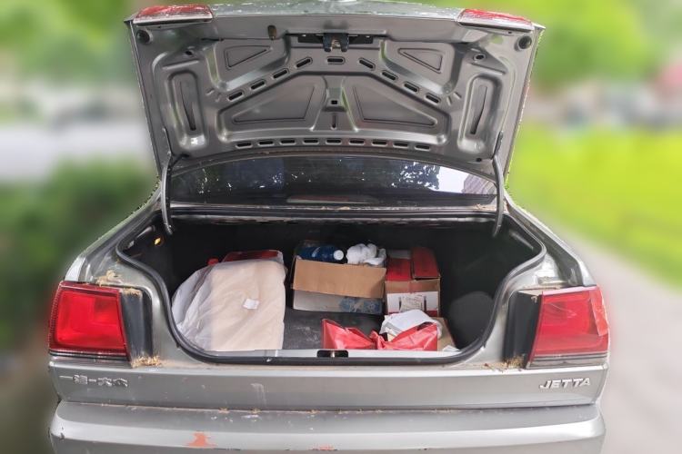 Used Volkswagen Jetta 2012 1.6L Commemorative Edition Trunk