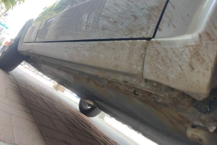 Used Volkswagen Jetta 2012 1.6L Vanguard Chassis Front Right