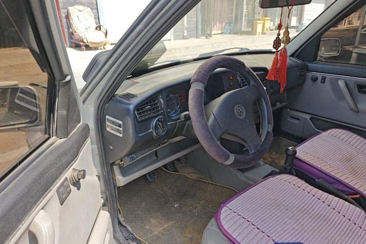 Used Volkswagen Jetta 2012 1.6L Commemorative Edition Driver Seat