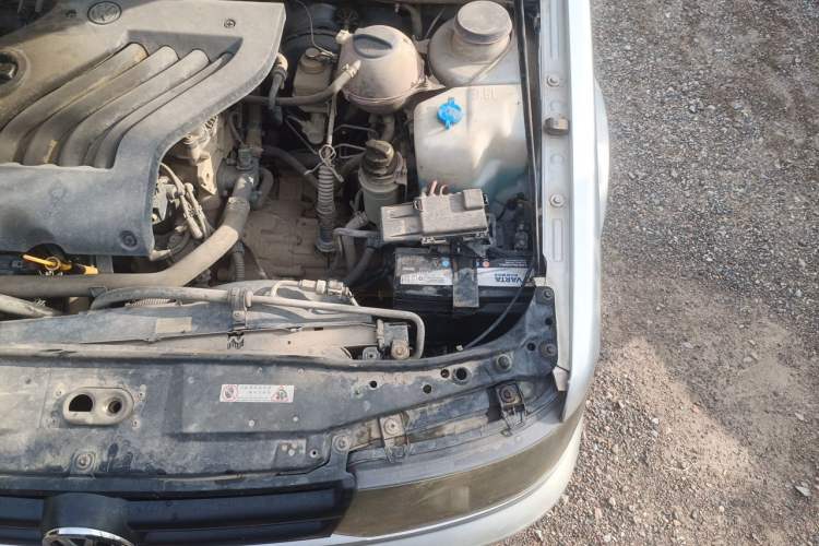 Used Volkswagen Jetta 2012 1.6L Collector's Edition Engine Bay Left