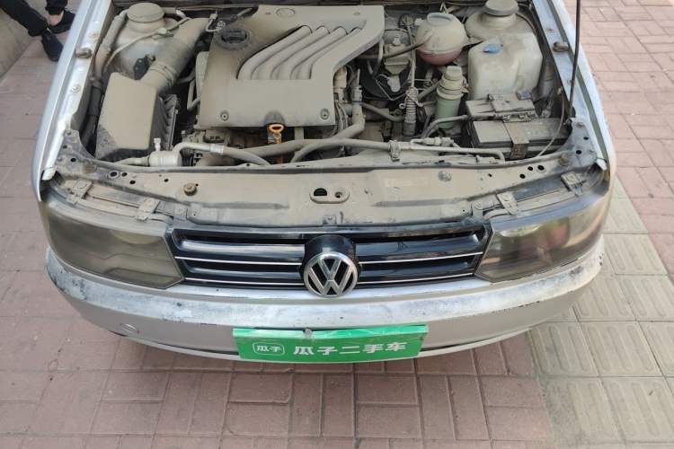 Used Volkswagen Jetta 2012 1.6L Vanguard Engine Bay