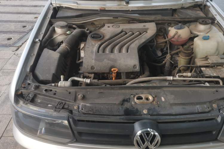Used Volkswagen Jetta 2012 1.6L Collector's Edition Engine Bay Right