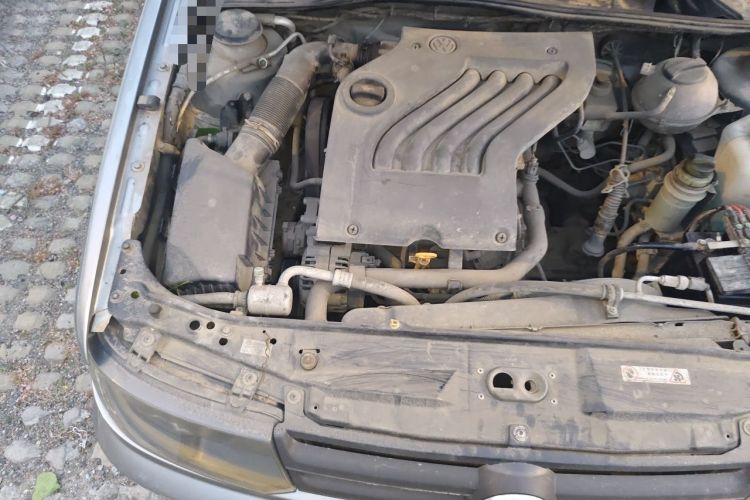 Used Volkswagen Jetta 2012 1.6L Collector's Edition Engine Bay Right