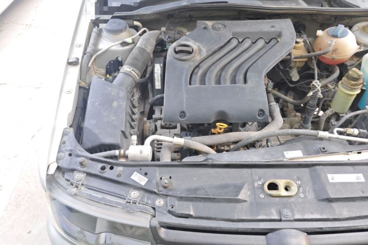 Used Volkswagen Jetta 2012 1.6L Collector's Edition Engine Bay Right