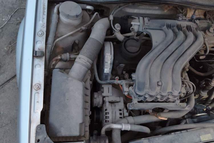Used Volkswagen Jetta 2012 1.6L Commemorative Edition Engine Bay Right