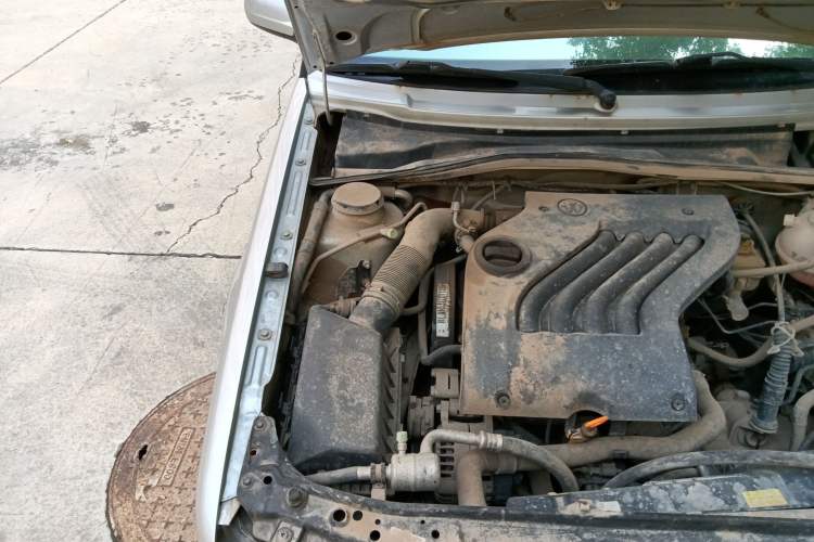 Used Volkswagen Jetta 2012 1.6L Collector's Edition Engine Bay Right