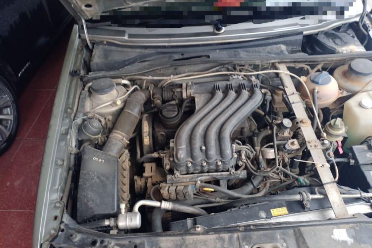 Used Volkswagen Jetta 2012 1.6L Collector's Edition Engine Bay Right