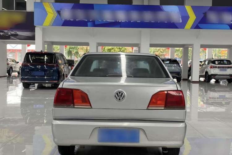 Used Volkswagen Jetta 2012 1.6L Collector's Edition Exterior 4