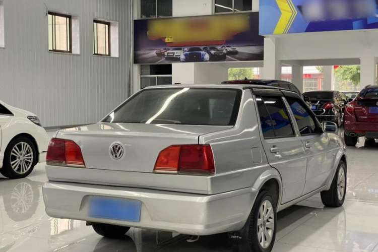 Used Volkswagen Jetta 2012 1.6L Collector's Edition Exterior 5