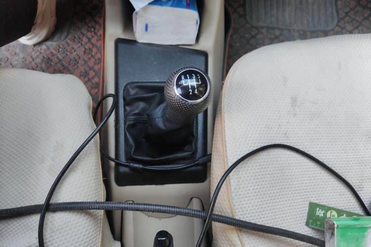 Used Volkswagen Jetta 2012 1.6L Vanguard Gear Lever