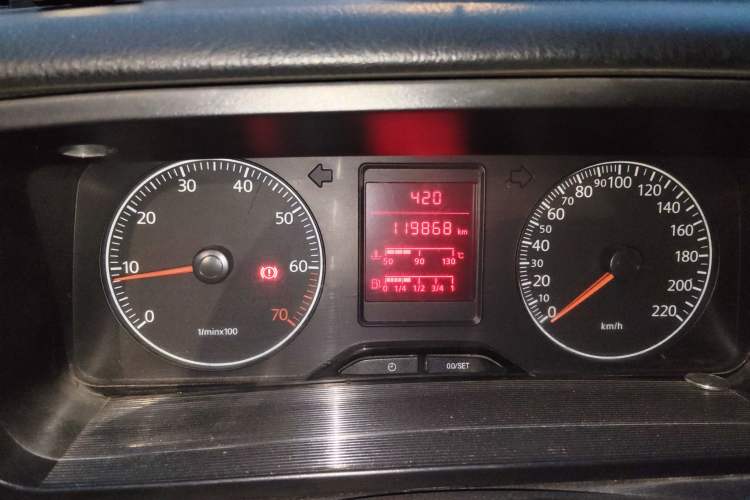 Used Volkswagen Jetta 2012 1.6L Commemorative Edition Odometer Close Up