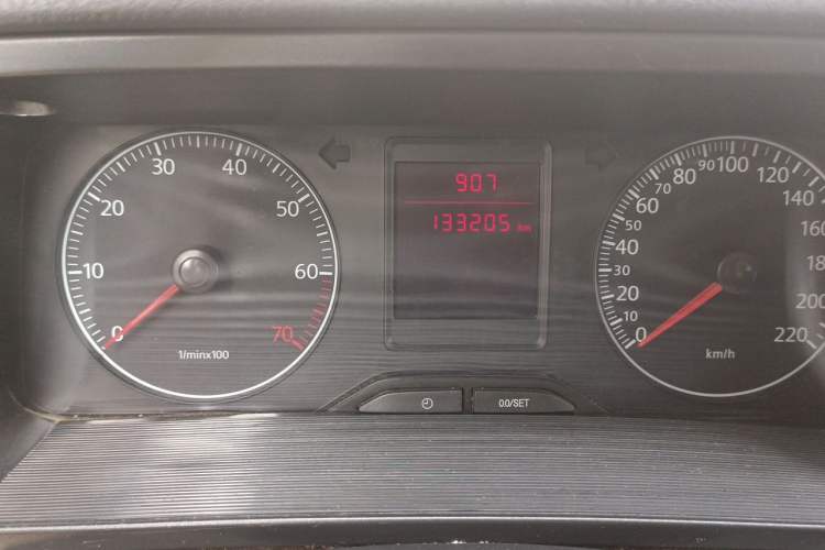 Used Volkswagen Jetta 2012 1.6L Collector's Edition Odometer Close Up