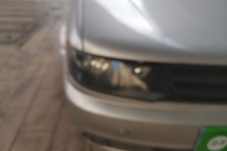 Used Volkswagen Jetta 2012 1.6L Collector's Edition Right Front Headlight