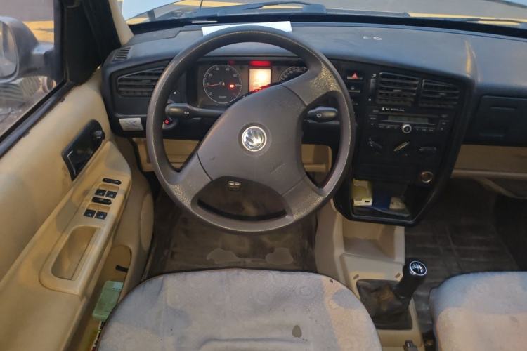 Used Volkswagen Jetta 2012 1.6L Collector's Edition Steering Wheel