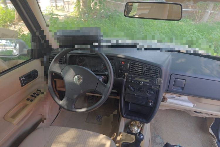 Used Volkswagen Jetta 2012 1.6L Collector's Edition Steering Wheel