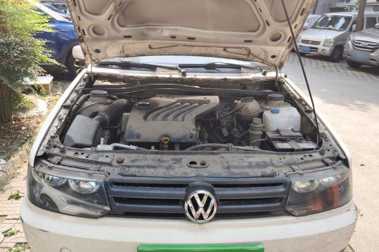 Used Volkswagen Jetta 2012 1.6L Collector's Edition Engine Bay