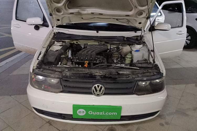 Used Volkswagen Jetta 2012 1.6L Collector's Edition Engine Bay