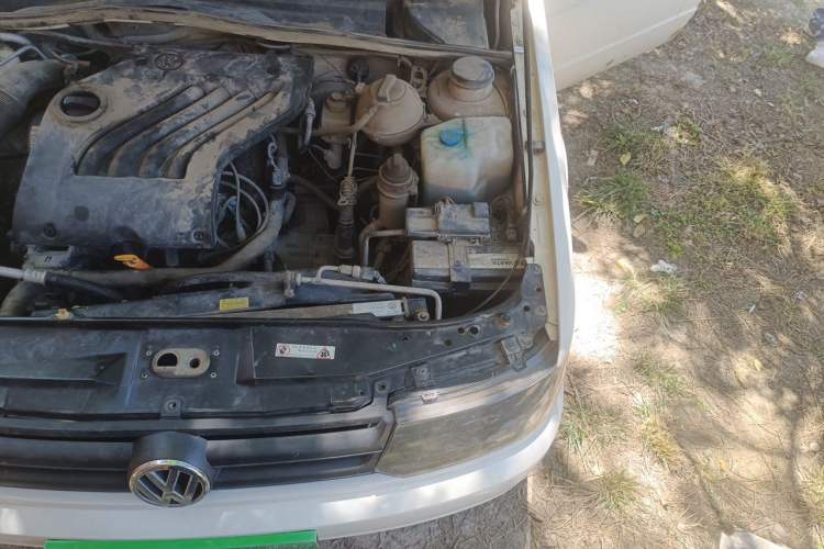 Used Volkswagen Jetta 2012 1.6L Collector's Edition Engine Bay Left