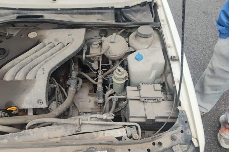 Used Volkswagen Jetta 2012 1.6L Vanguard Engine Bay Left