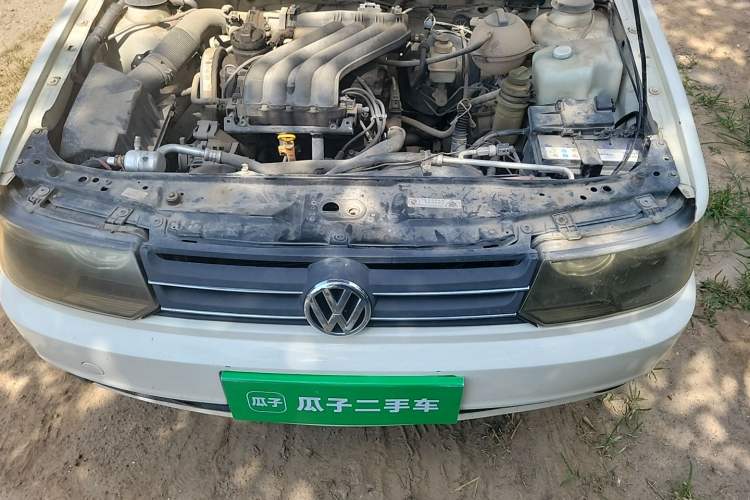Used Volkswagen Jetta 2012 1.6L Vanguard Engine Bay