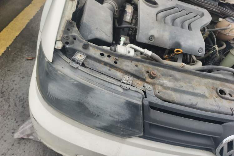 Used Volkswagen Jetta 2012 1.6L Collector's Edition Engine Bay Right