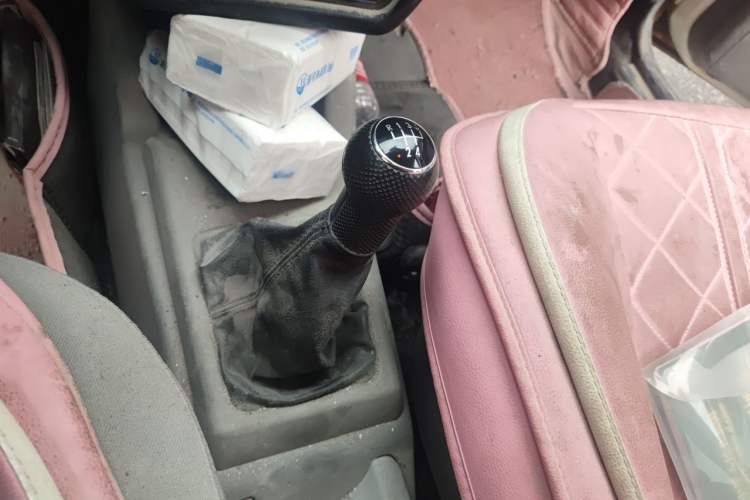 Used Volkswagen Jetta 2012 1.6L Vanguard Gear Lever