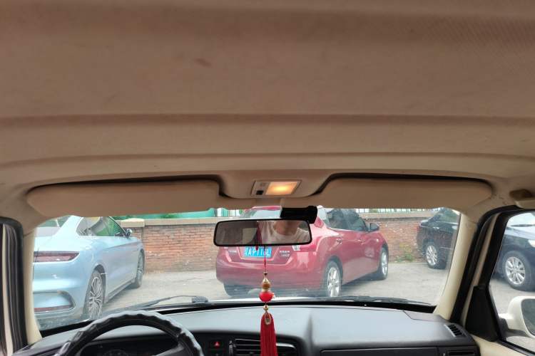 Used Volkswagen Jetta 2012 1.6L Commemorative Edition Headliner