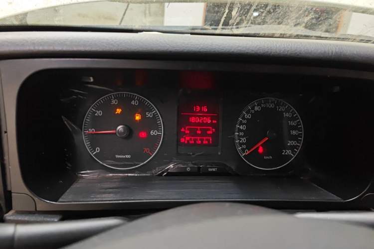 Used Volkswagen Jetta 2012 1.6L Vanguard Instrument Cluster