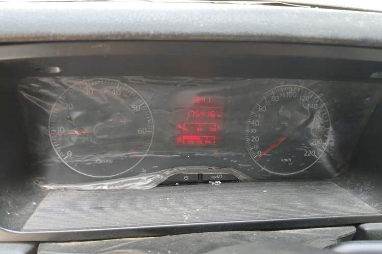 Used Volkswagen Jetta 2012 1.6L Collector's Edition Odometer Close Up