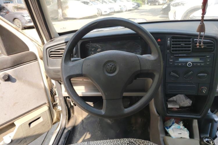 Used Volkswagen Jetta 2012 1.6L Collector's Edition Steering Wheel