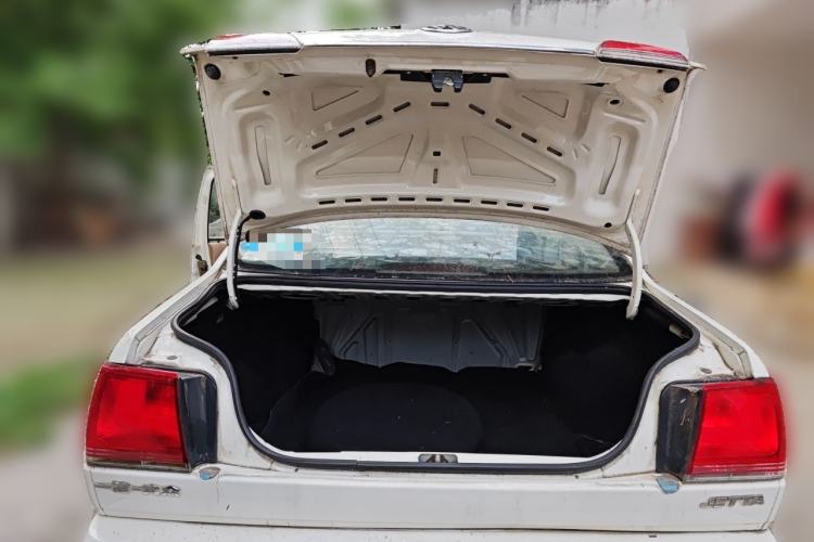Used Volkswagen Jetta 2012 1.6L Vanguard Trunk