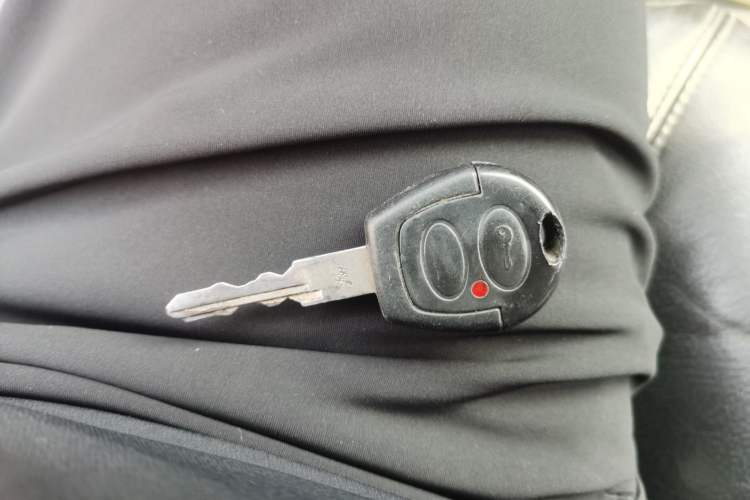 Used Volkswagen Jetta 2012 1.6L Collector's Edition Vehicle Key