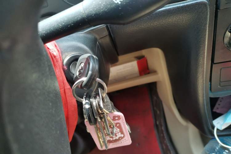 Used Volkswagen Jetta 2012 1.6L Commemorative Edition Vehicle Key