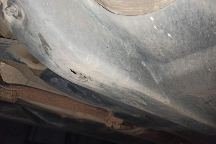 Used Volkswagen Jetta 2013 1.6L Manual Comfort Model Chassis Front Left