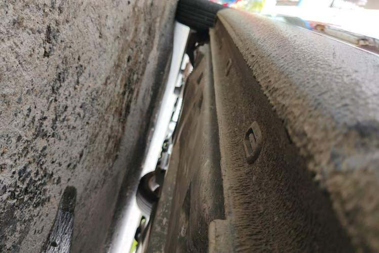 Used Volkswagen Jetta 2013 1.4L Manual Comfort Model Chassis Front Right