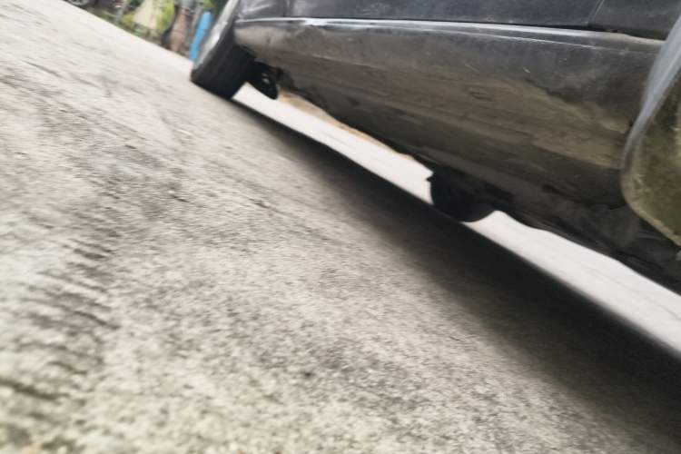 Used Volkswagen Jetta 2013 1.6L Automatic Fashion Model Chassis Front Right