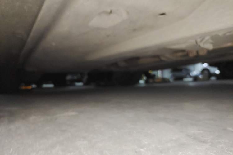Used Volkswagen Jetta 2013 1.6L Manual Comfort Model Chassis Front Right