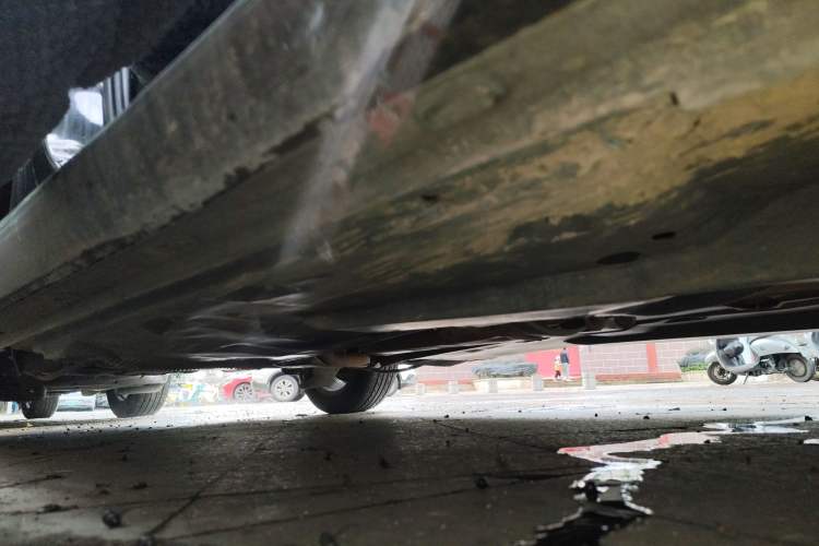 Used Volkswagen Jetta 2013 1.6L Automatic Comfort Model Chassis Front Right