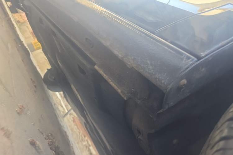 Used Volkswagen Jetta 2013 1.6L Manual Comfort Model Chassis Front Right