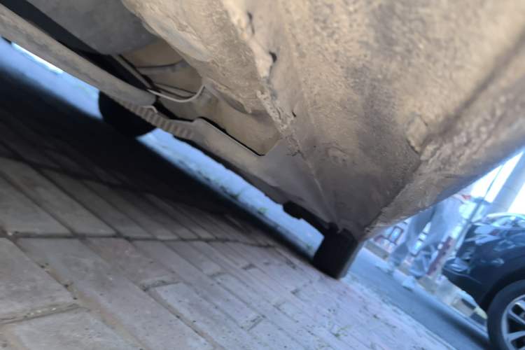 Used Volkswagen Jetta 2013 1.4L Manual Fashion Model Chassis Rear Right