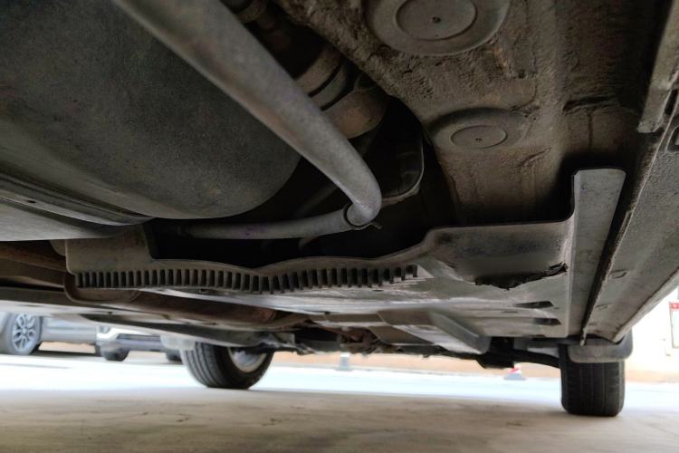 Used Volkswagen Jetta 2013 1.6L Manual Comfort Model Chassis Rear Right