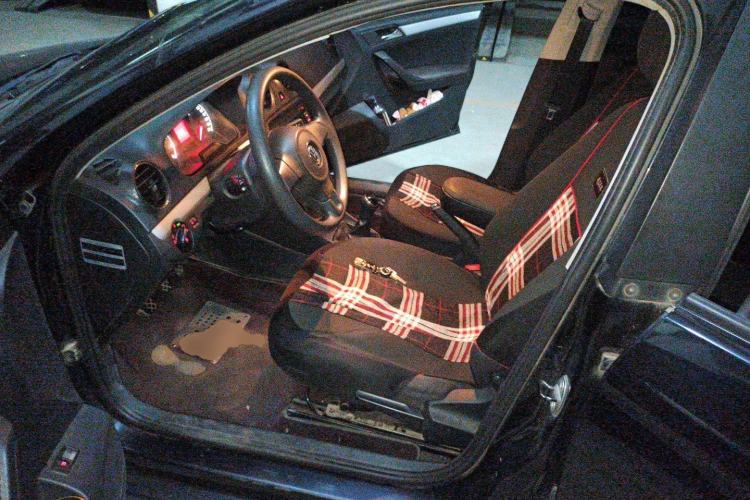 Used Volkswagen Jetta 2013 1.6L Manual Comfort Model Driver Seat