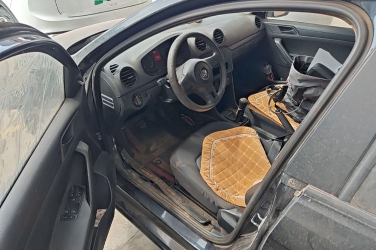 Used Volkswagen Jetta 2013 1.4L Manual Fashion Model Driver Seat