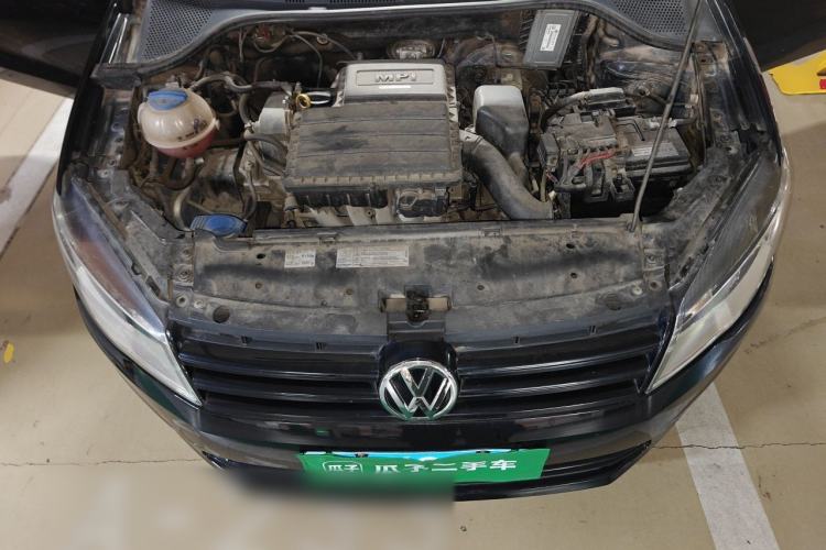 Used Volkswagen Jetta 2013 1.6L Automatic Fashion Model Engine Bay