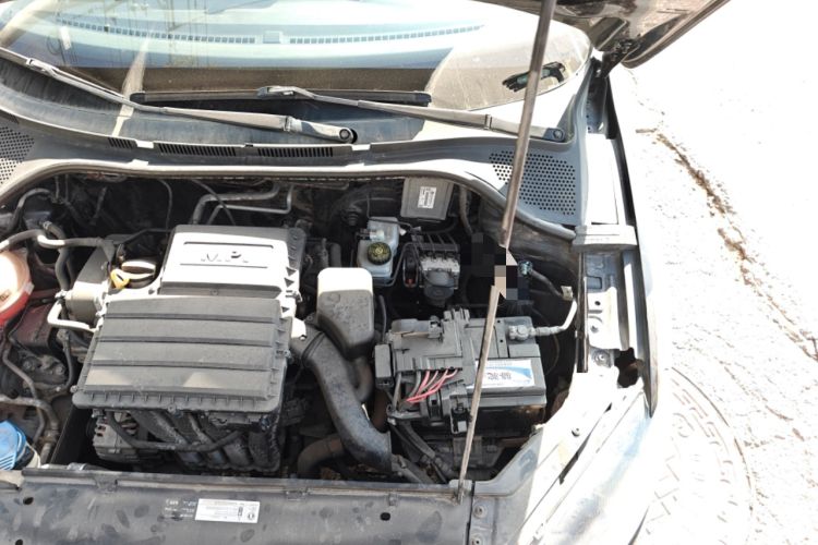 Used Volkswagen Jetta 2013 1.6L Manual Comfort Model Engine Bay Left