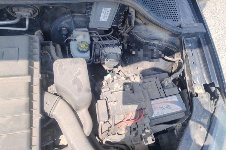 Used Volkswagen Jetta 2013 1.6L Manual Comfort Model Engine Bay Left